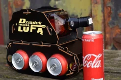 Czołg na whisky, stojak na alkohol Dziadek z Twardą Lufą