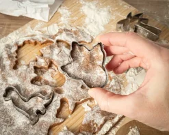 Foremki na ciastka DINOZAURY 6 szt.