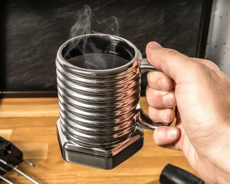 Kubek Śruba dla majsterkowicza - kolor srebrny