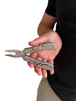 Multitool 13w1 z Grawerem dla Taty - Prezent na Dzień Ojca Święta Urodziny Narzędzie Wielofunkcyjne