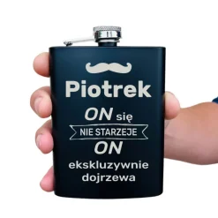 Piersiówka z Grawerem - prezent na urodziny dla faceta
