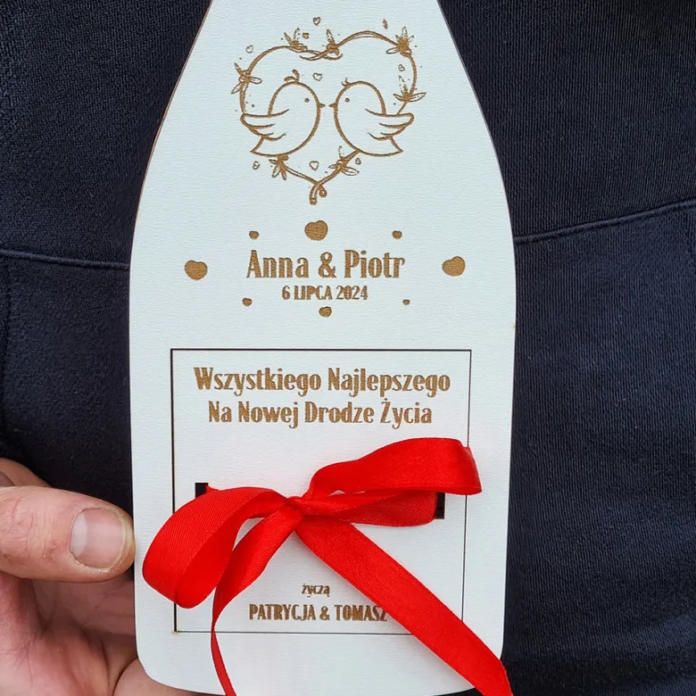 Pudełko na Pieniądze na Ślub w kształcie butelki - prezent dla Młodej Pary