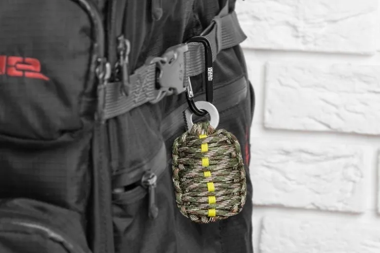 Survivalowy granat - ARMY GREEN
